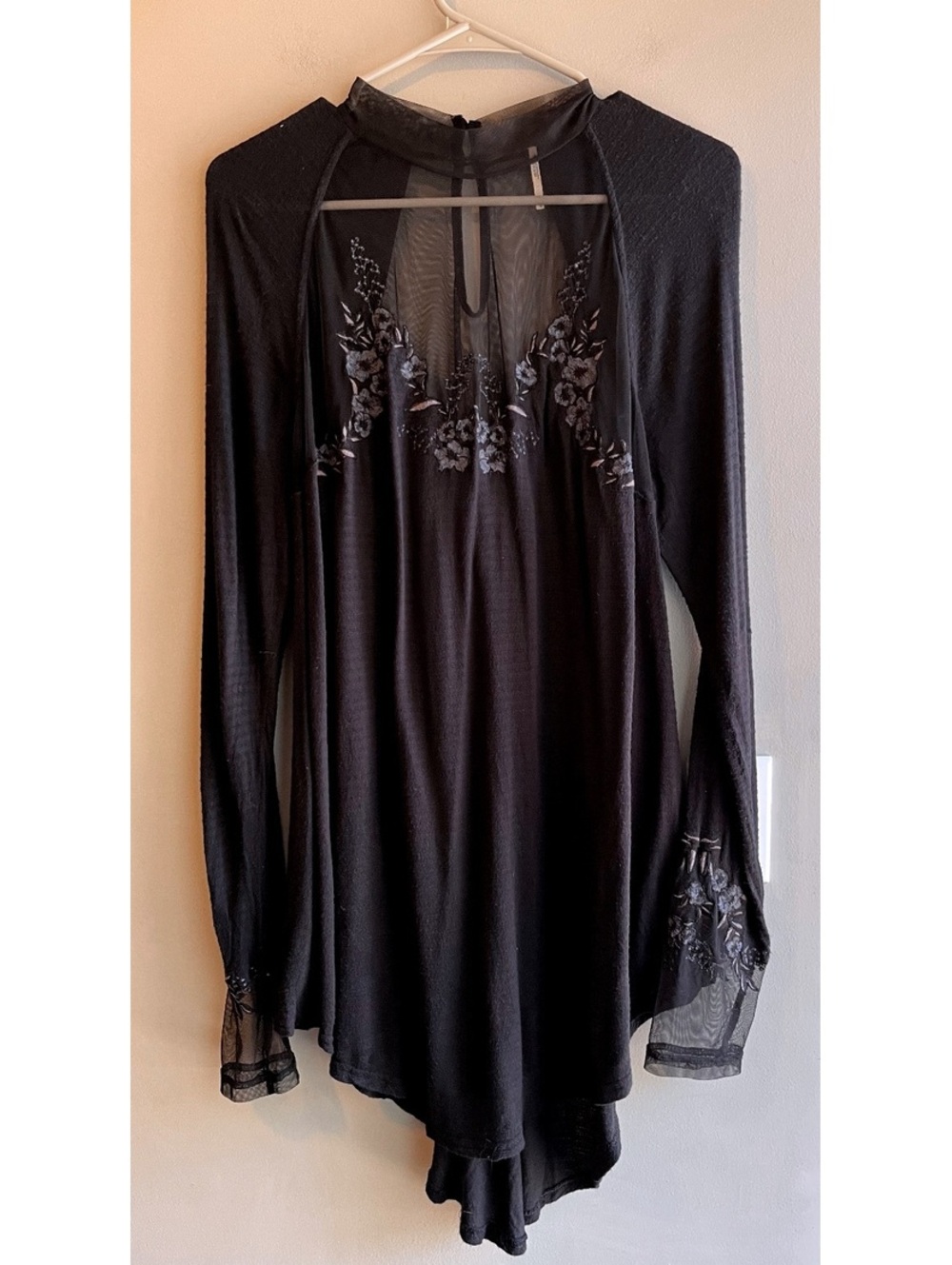 Free People Saheli Embroidered Mesh Tunic Top Black Boho Blouse Size Large L
